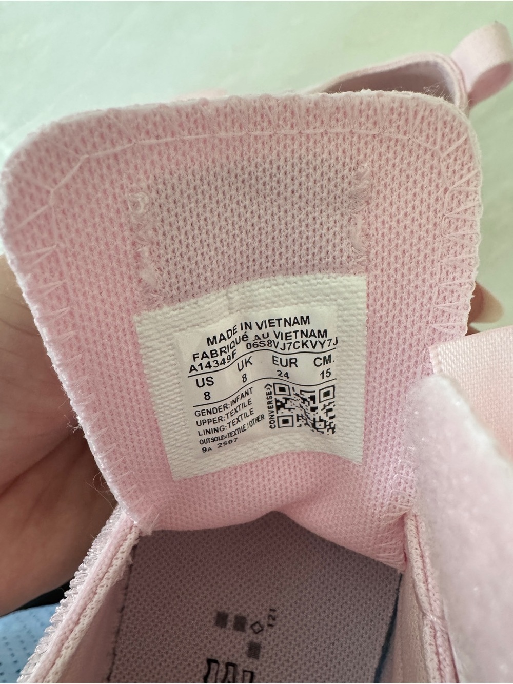 Toddler Converse Pink Bow Slip-On Sneakers - Picture 5 of 5